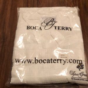 Brand new. Grand wailea spa unisex waffle robe.